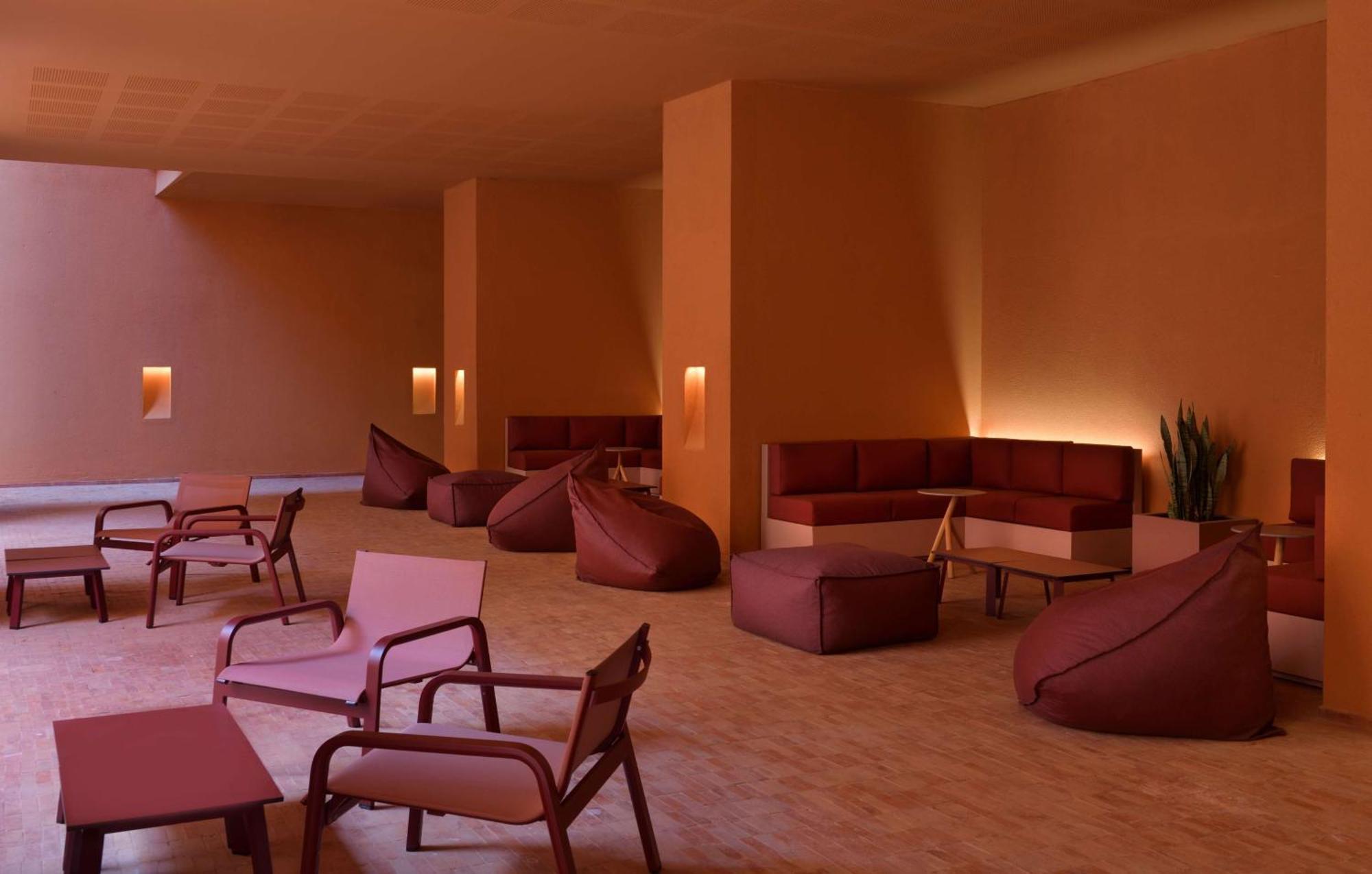 Benguerir Doubletree By Hilton Ben Guerir Hotel & Residences מראה חיצוני תמונה