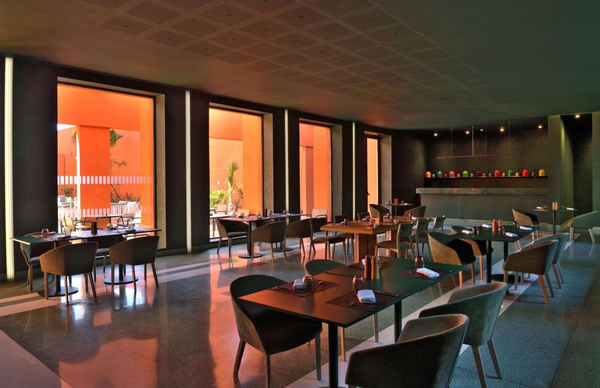 Benguerir Doubletree By Hilton Ben Guerir Hotel & Residences מראה חיצוני תמונה